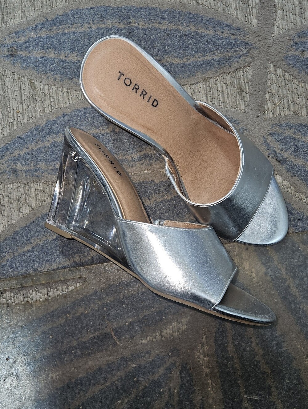 Torrid Wedges